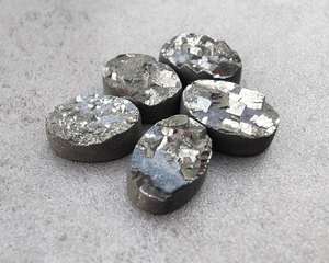 Pyrite Druzy ovale dorée brute à dos plat, pierre précieuse calibrée, pierre en vrac pour la fabrication de bijoux et les fournitures d'artisanat - Product Image 4