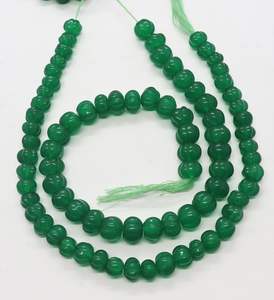 Perles de quartz émeraude sculptées à la main, forme pastèque, 9-11 mm, perles de quartz émeraude, perles rondelles en forme de citrouille émeraude pour la création de bijoux - Product Image 2