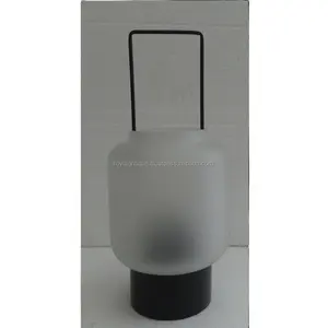 Lanterna de vidro e metal lanternas Ramadã Venda quente lanterna de metal preto de alta qualidade vela bom preço fornecedor indiano