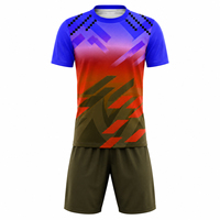 Seragam Sepak Bola Desain Premium Profesional Cetak Digital Kustom 100% Poliester Bernapas Set Keem Brothers Lengan Pendek