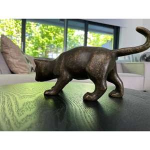 Petite figurine de chat en fonte de bronze pour la décoration du salon, du jardin ou comme cadeau - Product Image 2