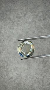 Pierre précieuse naturelle Jai Narayan Gems, saphir Pitambari de Ceylan certifié IGITL, 5,51 carats, forme bleu-jaune, modèle 2500 - Product Image 4