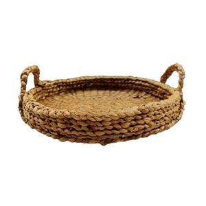 Home <b>Storage</b> Brown Hand-woven Fruits <b>Basket</b> Round Tray Organization Woven Straw <b>Storage</b> Seagrass <b>Rattan</b> Plate with Handles - Product Image 1