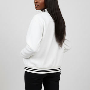 Veste universitaire longue en laine tricotée personnalisée avec broderies et écussons en chenille, doublure polaire respirante – Couleurs vert et orange - Product Image 2