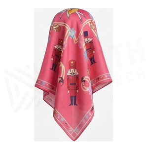 Pañuelo de Seda Cuadrado para Mujer con Estampado de Personajes de Cascanueces, Accesorio de Invierno de Lujo, Regalo - Product Image 3