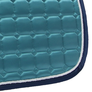 Tapis et coussin de selle de course pour chevaux de qualité supérieure, polyvalents, épais, élégants, avec doublure en maille et extérieur en satin, personnalisables OEM/ODM, tendance 2023 - Product Image 4