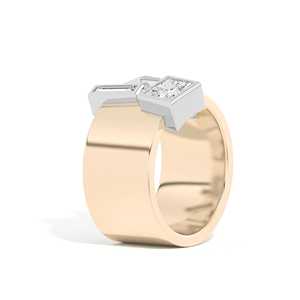 Anillo de declaración Princess Baguette con diamante cultivado en laboratorio, engaste de bisel en oro macizo de 14K, banda de cigarro Art Deco geométrica de 10 mm de ancho, fabricante - Product Image 3