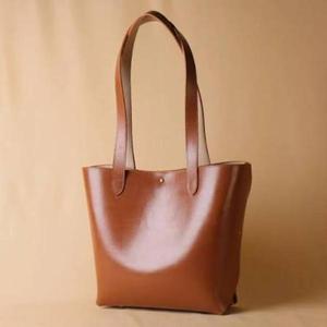 Sac à main tendance pour femme en similicuir avec fermeture éclair et look branché pour le shopping, les voyages, les activités quotidiennes et le bureau (vente en gros) - Product Image 4