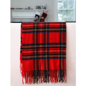 Chal Escocés Tartán Royal Stewart Premium Personalizado, Accesorio para Kilt de la Huelva, 2026 - Product Image 4