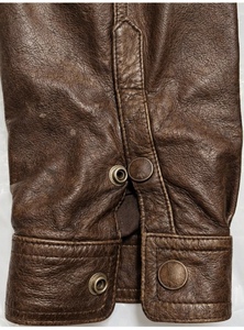 Veste en cuir et fourrure de haute qualité, élégante et stylée pour homme, en noir - Product Image 3