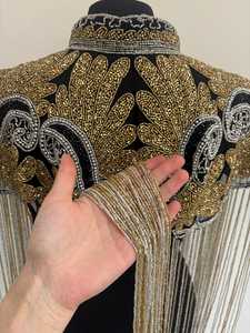 Cape d'épaule perlée en polyester pour femme avec franges, COTTON COUTURE ODM Uttar Pradesh, idéale pour les tenues de soirée et de mariage élégantes - Product Image 4
