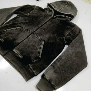 Sweat à capuche zippé OEM noir délavé à l'acide pour homme et femme – Veste stylée et décontractée – Prix bas – Polyester/Coton - Product Image 2