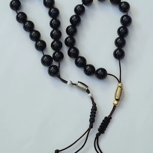 Tasbih rond en résine, fait main, écologique et luxueux - Product Image 1