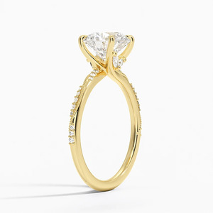 Bague de fiançailles vintage gravée avec un diamant solitaire - Product Image 3