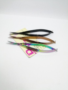 Ensemble de pinces à épiler et ciseaux pour sourcils, pinces à épiler professionnelles durables à pointe inclinée pour femmes, ciseaux de précision en acier inoxydable pour cils et sourcils - Product Image 3