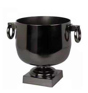 Seau à champagne de luxe au design antique avec poignée, refroidisseur à vin en métal avec logo personnalisé, seaux très demandés - Product Image 1