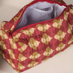 Assorted Floral Hand Bag With Zipper Closure And Tassels <b>Medium</b> Size Portable Makeup <b>Case</b> ( Set Of 3) - Product Image 3