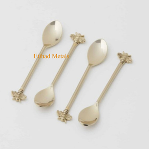 Juego de 3 cuchillos para queso de latón antiguo martillado con mango de latón, juego de 4 cucharas de cóctel Bea de acero inoxidable - Product Image 3
