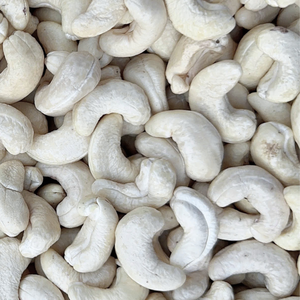 Best Rate Raw Cashew Nuts Cashew Nuts WW180, WW240, WW320, LP, WS Bulk Cashew Nuts Wholesale Exported To Dubai, EU, Middle East - Product Image 1