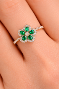 Anillo de compromiso apilable con diseño floral de plata de ley 925, hecho a mano con piedras preciosas, para ella. - Product Image 3