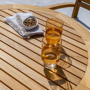 Meilleure Vente : Table de Salle à Manger Ronde d'Extérieur en Teck Massif, Écologique et Durable, Design Moderne, pour Projets Hôteliers et Commerciaux - Product Image 5