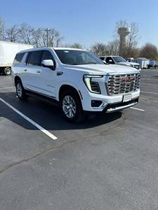 GMC Yukon XL Denali Usado 2025 - Product Image 2