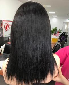 Perruque Full Lace HD Deep Wave 100% Cheveux Bruts Vietnamiens Meilleure Qualité Perruque Os Droit pour Femmes Noires Perruque Frontale Lace noire - Product Image 4