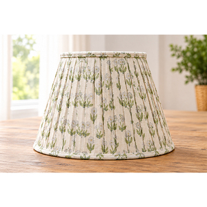 Abat-jour en lin de qualité supérieure à imprimé floral |   Abat-jour en tissu plissé fait main |   Abat-jour pour lampe de table, de sol et suspendue, motif botanique - Product Image 1