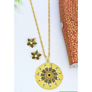 Pendant Gold Plated Brass Alloy Designer With Earring <b>Chain</b> Pendant Set Trendy Traditional Export Designer Jewelry Pendants - Product Image 3