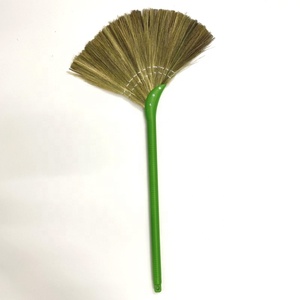 Pelle à poussière en bois à long manche de marque du Vietnam, fournitures de nettoyage à domicile de haute qualité, prêt pour l'expédition en vrac - Product Image 5