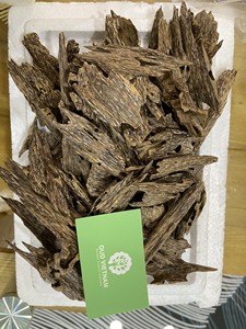 Double Grade Ant <b>Oud</b> Wood Organic <b>Bakhoor</b> Burner High Resin with Strong Lasting Smell Pure Incense <b>Oud</b> Vietnam Agarwood AOW Chip - Product Image 6