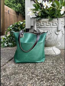 Sac fourre-tout de luxe en cuir véritable pour femme, grande capacité, sac à bandoulière, sac à main de travail en cuir véritable, logo personnalisé - Product Image 4