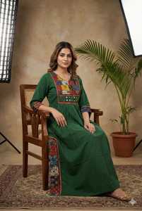 Conjunto de Kurta de Mezclilla para Mujer con Bordado Floral, Corte Holgado, Estilo Casual, Pantalones hasta el Tobillo, Estilo Indio, de Algodón - Product Image 3