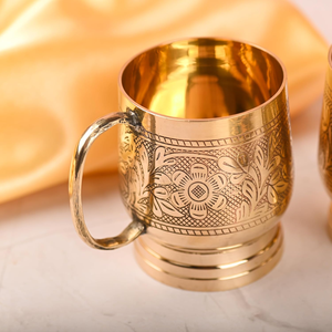 Juego de 2 Tazas de Café de Latón Hechas a Mano, Tazas de Café de Metal Tradicionales Indias, Tazas Decorativas de Latón para el Hogar, Cafetería, Restaurante - Product Image 1
