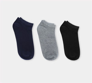 Chaussettes de sport antidérapantes à logo personnalisé OEM, en polyester, coton et élasthanne, à compression, impression numérique, séchage rapide, avec grip antidérapant, pour Pilates - Product Image 1
