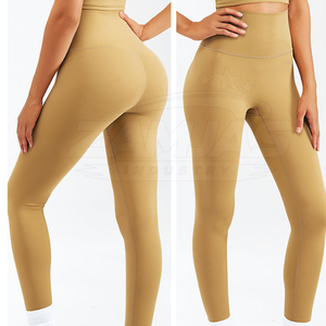 ชุดออกกำลังกายผู้หญิงคุณภาพพรีเมียม ระบายอากาศได้ดี 3 ชิ้น เสื้อชั้นในกีฬา กางเกงเลกกิ้ง พร้อมแจ็คเก็ต เอวยางยืด ชุดโยคะฟิตเนส - Product Image 4