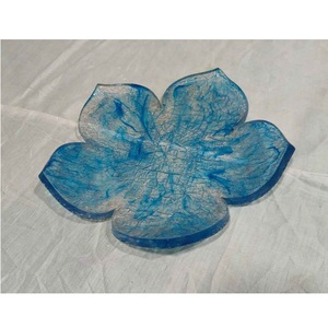 Cuenco de resina de lujo de alta demanda, hecho a mano, decorativo, para centro de mesa y decoración del hogar, disponible para la venta. - Product Image 1