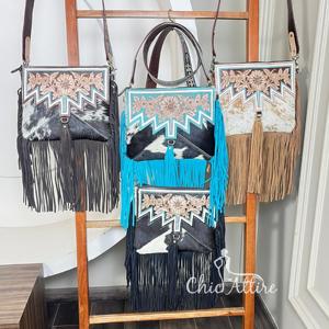 Sac à bandoulière en cuir de vachette véritable fait main, tendance, avec longue frange, idéal pour les femmes - Product Image 1