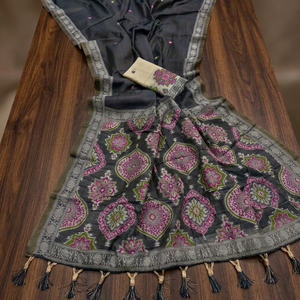Sari en coton de qualité export indienne pour femmes, vêtements ethniques à bas prix pour les mariages, prix de gros depuis l'Inde - Product Image 4