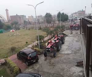 Tractor Massey Ferguson MF 375 de 75HP Nuevo para Invernaderos Agrícolas, Mejor Precio en Nigeria - Product Image 3