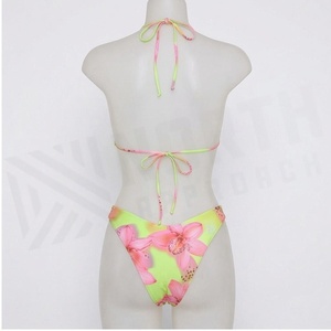 Ensemble de bikini à imprimé floral pour femmes, haut à lacets, bas string, maillot de bain en spandex et polyester - Product Image 2