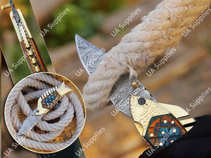 Cuchillo Plegable Multifuncional UA Supplies de Acero de Damasco Grabado a Mano para Caza, Pesca y Uso Diario (EDC) con Mango de Madera y Latón de 7.5 Pulgadas - Product Image 4