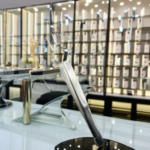 Pinzas profesionales de alta calidad para pestañas con volumen en Punta dorada, empuñadura de diamante rosa, extensiones de acero inoxidable con etiqueta privada - Product Image 5