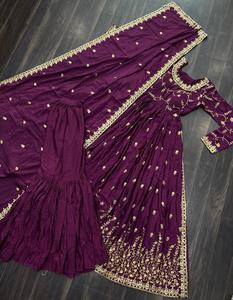 Costume prêt-à-porter moderne pour femme Chinon avec broderie et travail de sequins pour les fêtes, les mariages et Diwali - Product Image 5