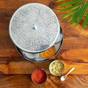 Boîte à épices exclusive en métal avec couvercle décoratif, conteneur de rangement pour masala de cuisine, organisateur pour herbes et assaisonnements, pour la maison - Product Image 4