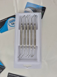 Juego de 5 Espátulas Dentales de Resina de Alta Calidad, Restauración de Relleno Compuesto, Acero Inoxidable, Agarre Ergonómico Manual - Product Image 5