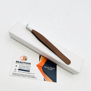 Pinzas de Extensión de Pestañas de Acero Inoxidable de Alta Calidad BEAUTIVIA INTERNATIONAL, Pinzas de Volumen de 90 Grados, Color Marrón Mate, 12 cm - Product Image 4