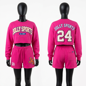 Conjunto de Top Corto y Pantalones Cortos de Felpa Gruesa de 330 GSM con Parche de Chenille Personalizado para Mujer, Estilo Universitario Rosa, Dos Piezas - Product Image 5
