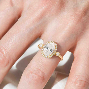 แหวนหมั้นเพชรทรงรีเพาะเลี้ยงสำหรับผู้หญิง ทองคำขาว 14K สีแฟนซีสดใส รับรองโดย IGI สไตล์หรูหรา - Product Image 3
