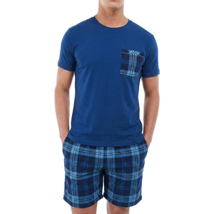 Ensemble 2 pièces personnalisé pour homme : T-shirt et short en maille graphique, en coton respirant, décontracté, économique, avec logo imprimé, idéal pour l'été - Product Image 3